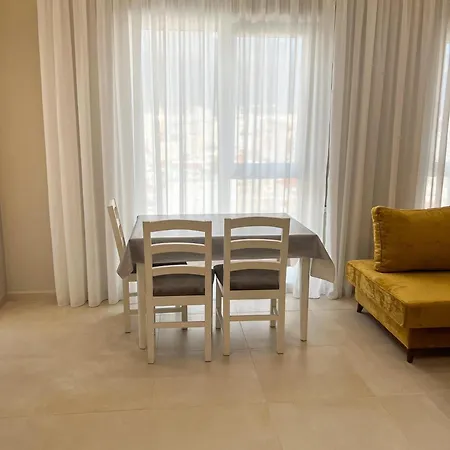 Apartman Sunrise Gold 51 *